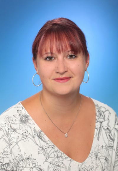 Denise Bsdureck. Denise Bsdureck.