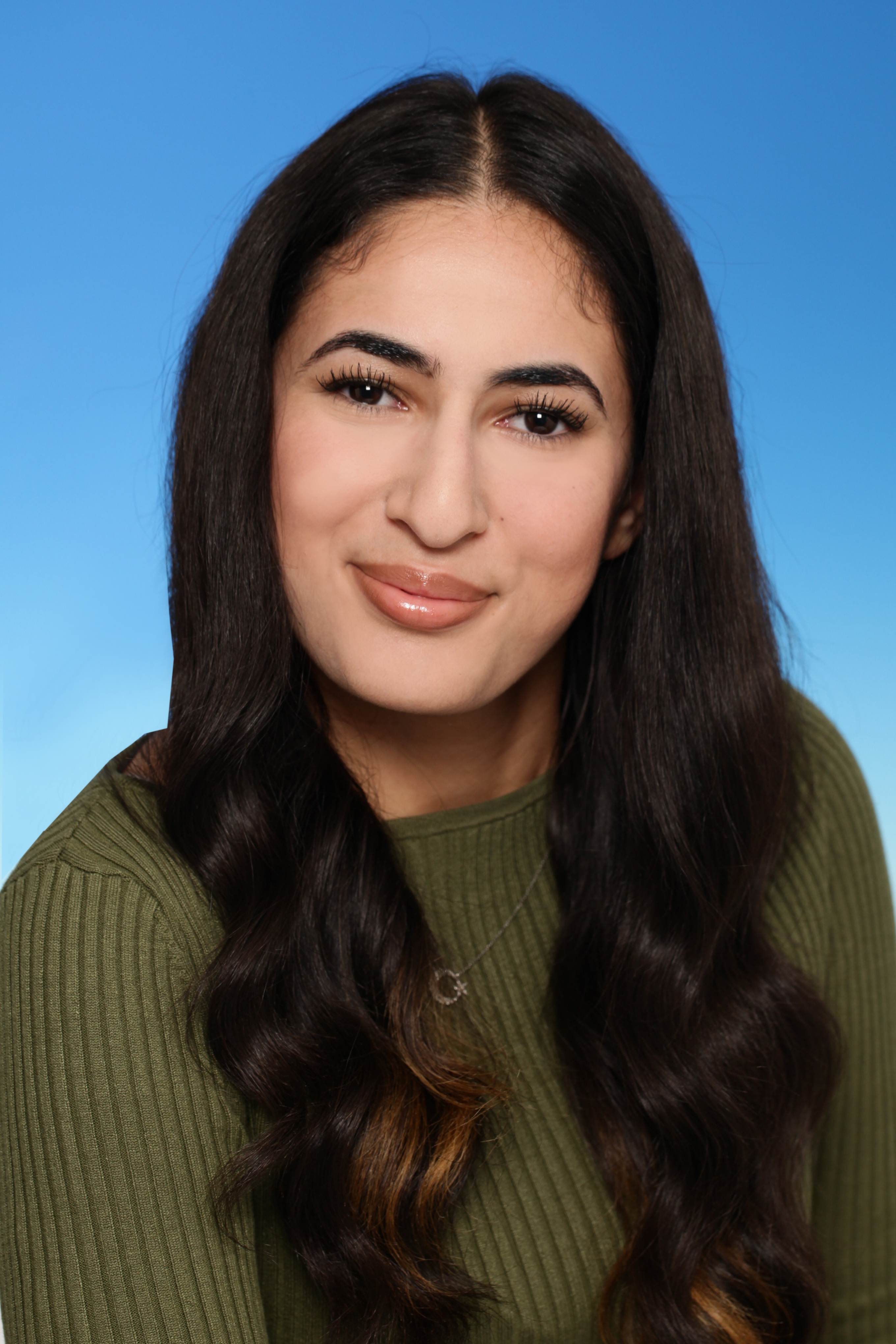 Sevgi-Nur &Ouml;zdemir.